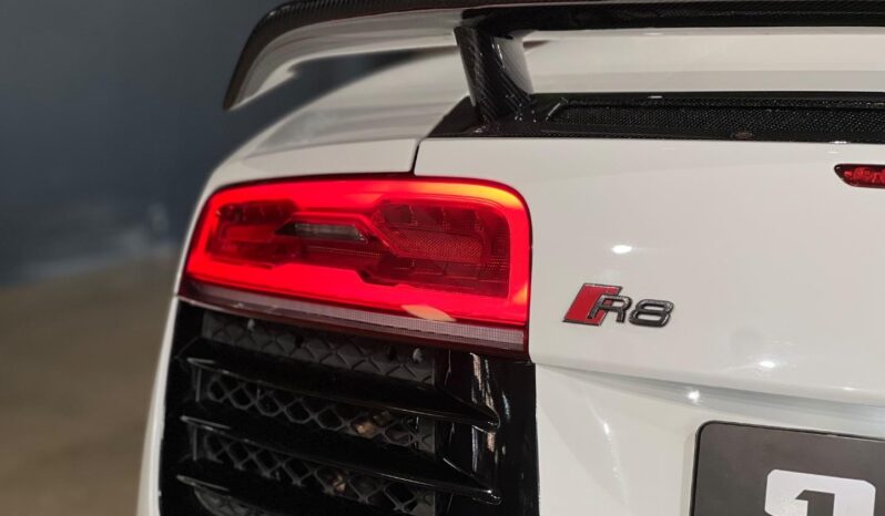 
								2014 Audi R8 4.2 Spyder Quattro full									