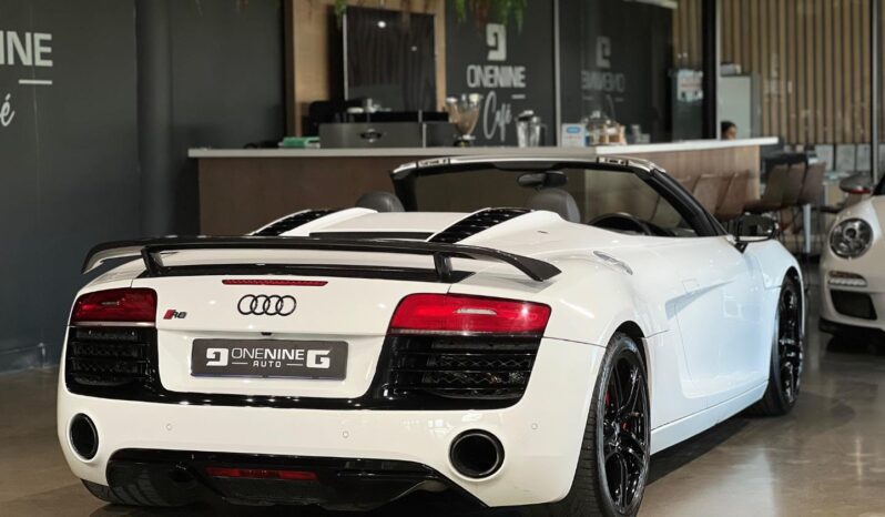 
								2014 Audi R8 4.2 Spyder Quattro full									
