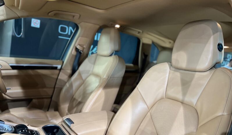 
								2013 Porsche Cayenne S Diesel full									