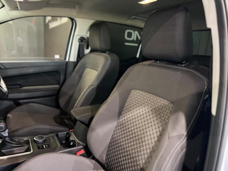 
								2025 Volkswagen Amarok 2.0BITDI Double Cab Life 4Motion full									
