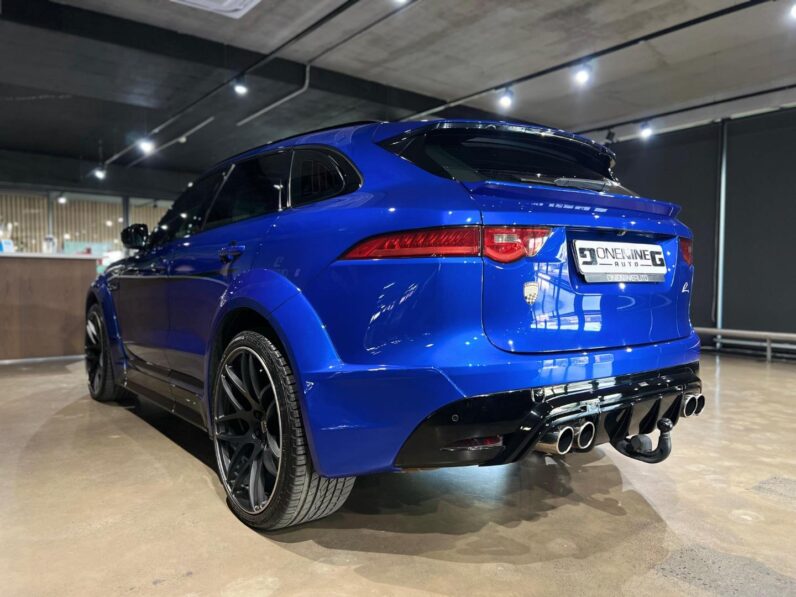 
								2018 Jaguar F-Pace 30d AWD R-Sport full									