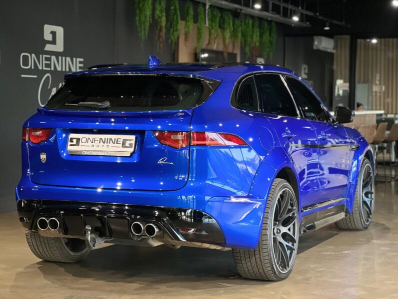 
								2018 Jaguar F-Pace 30d AWD R-Sport full									