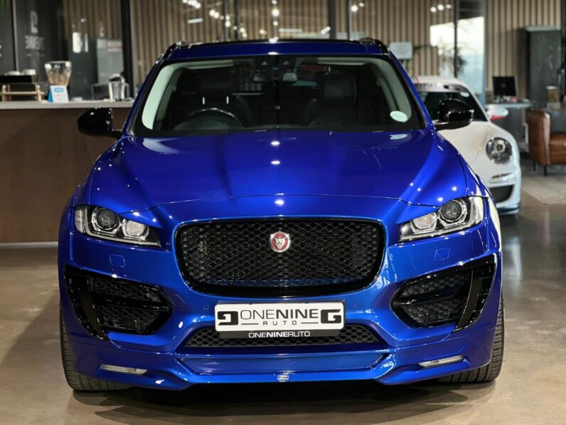 
								2018 Jaguar F-Pace 30d AWD R-Sport full									