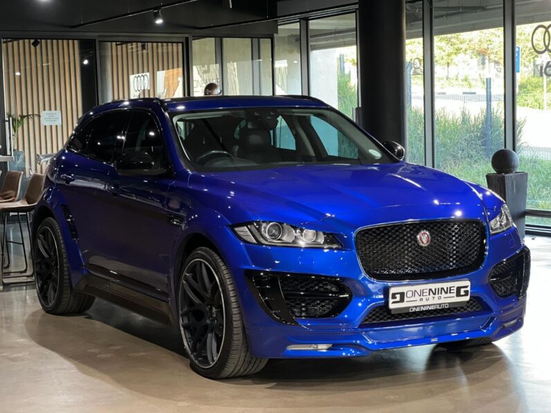 
								2018 Jaguar F-Pace 30d AWD R-Sport full									