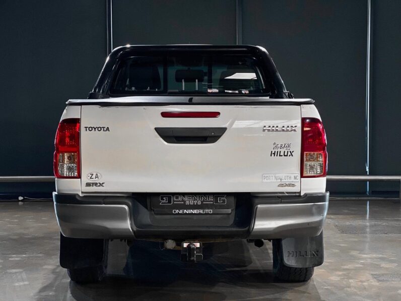 
								2018 Toyota Hilux 2.4GD-6 Double Cab 4×4 SRX Auto full									