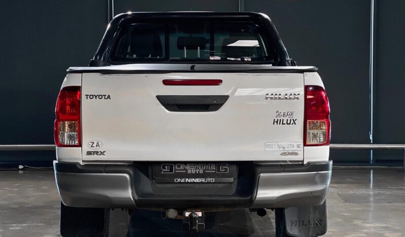 
								2018 Toyota Hilux 2.4GD-6 Double Cab 4×4 SRX Auto full									