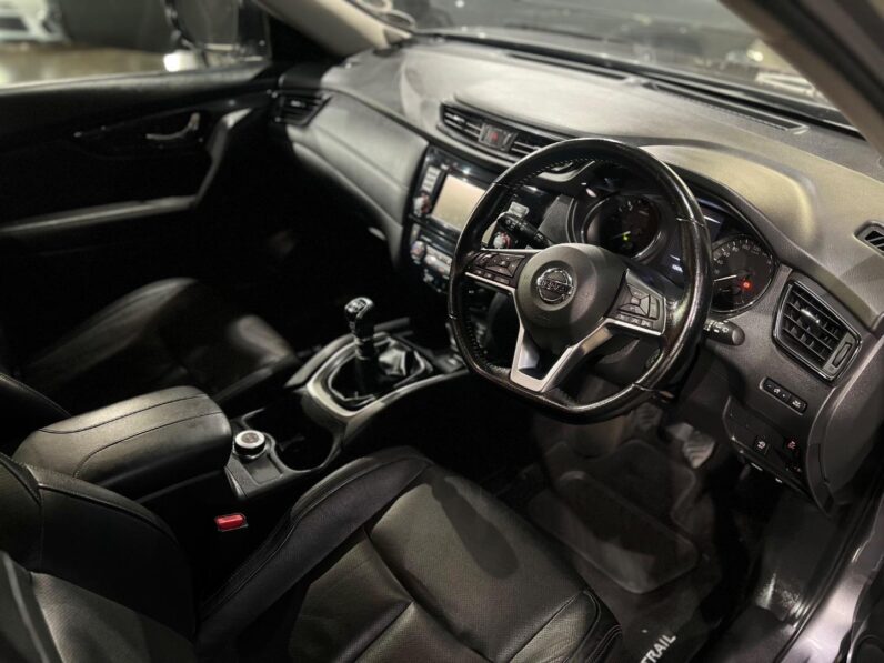 
								2020 Nissan X-Trail 1.6dCi 4×4 Tekna full									