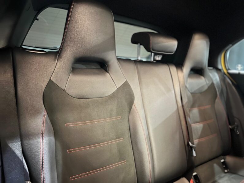 
								2022 Mercedes-Benz A-Class A200 Hatch AMG Line full									
