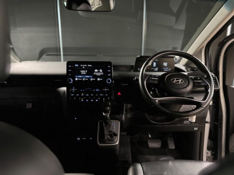 
								2025 Hyundai Staria 2.2D Executive 9-seater full									