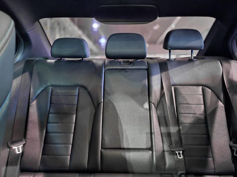 
								2019 BMW 3 Series 330d M Sport full									
