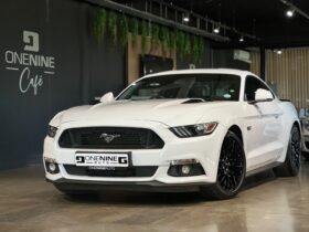 2017 Ford Mustang 5.0 GT Fastback Auto