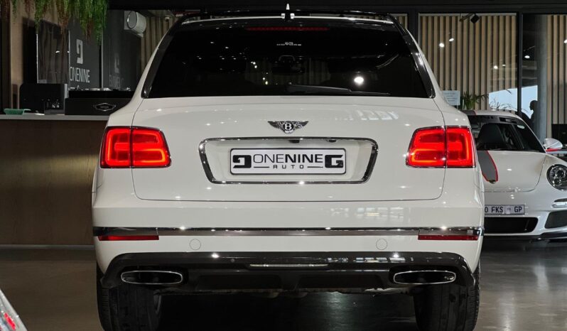 
								2017 Bentley Bentayga W12 full									