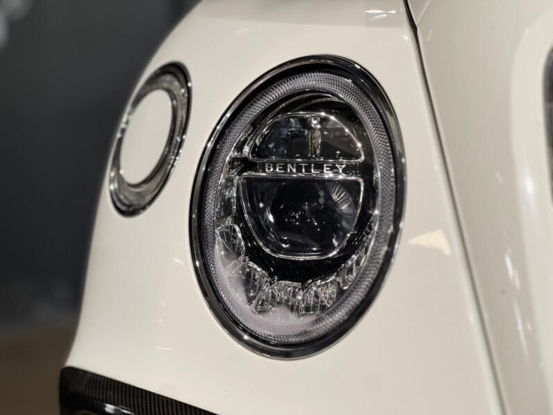 
								2017 Bentley Bentayga W12 full									