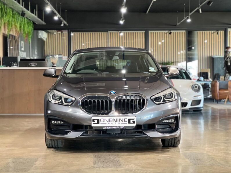 
								2021 BMW 1 Series 118d full									