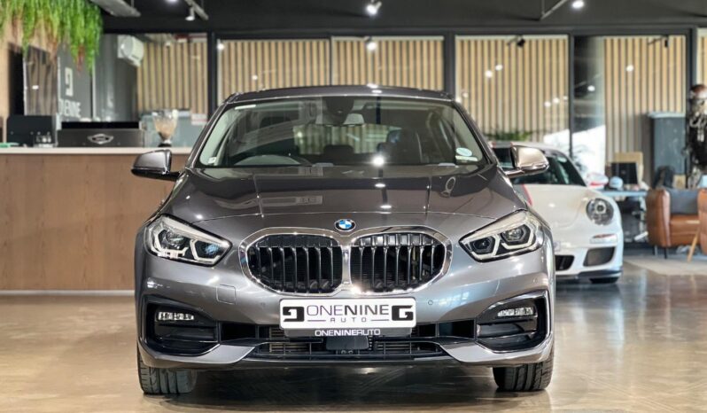 
								2021 BMW 1 Series 118d full									