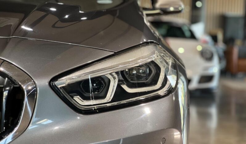 
								2021 BMW 1 Series 118d full									