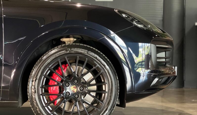 
								2021 Porsche Cayenne GTS Coupe full									