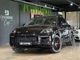 2021 Porsche Cayenne GTS Coupe