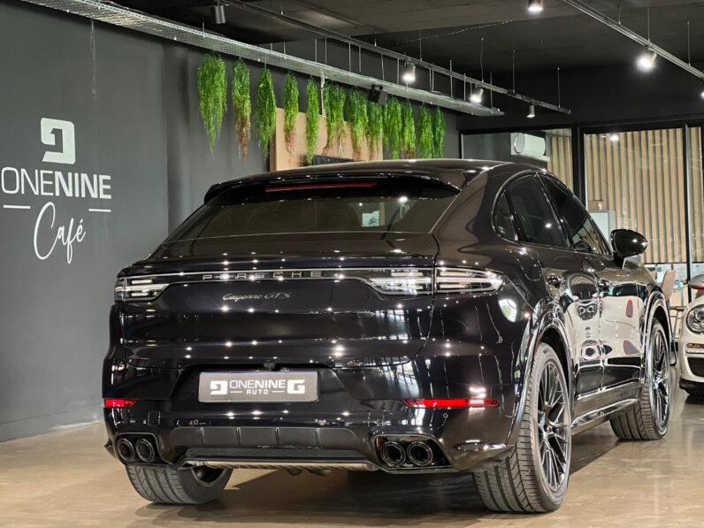 
								2021 Porsche Cayenne GTS Coupe full									