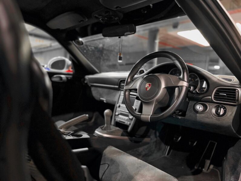 
								2010 Porsche 911 GT3 full									