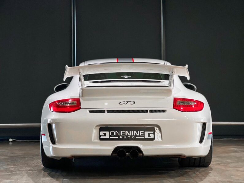 
								2010 Porsche 911 GT3 full									