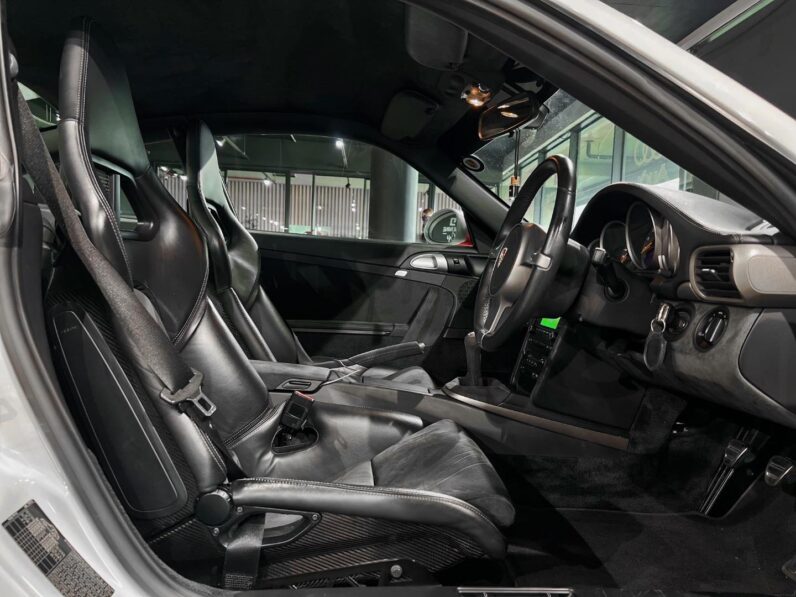 
								2010 Porsche 911 GT3 full									