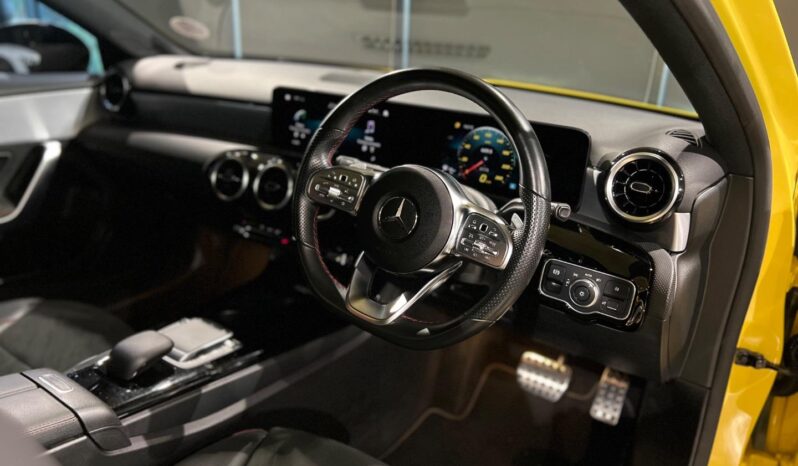 
								2022 Mercedes-Benz A-Class A200 Hatch AMG Line full									