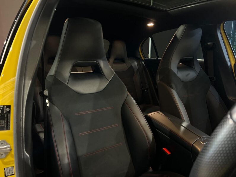 
								2022 Mercedes-Benz A-Class A200 Hatch AMG Line full									