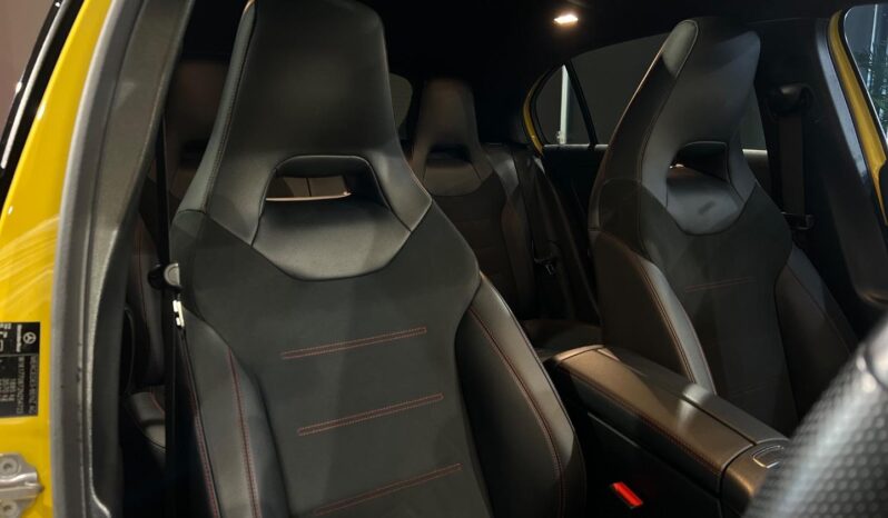 
								2022 Mercedes-Benz A-Class A200 Hatch AMG Line full									