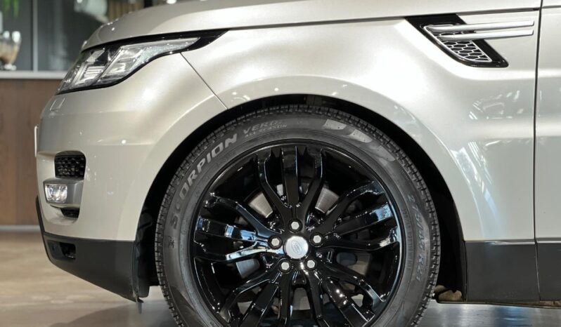 
								2017 Land Rover Range Rover Sport HSE TDV6 full									