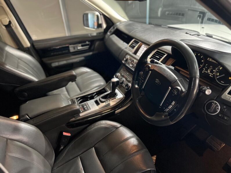 
								2013 Land Rover Range Rover Sport Supercharged full									