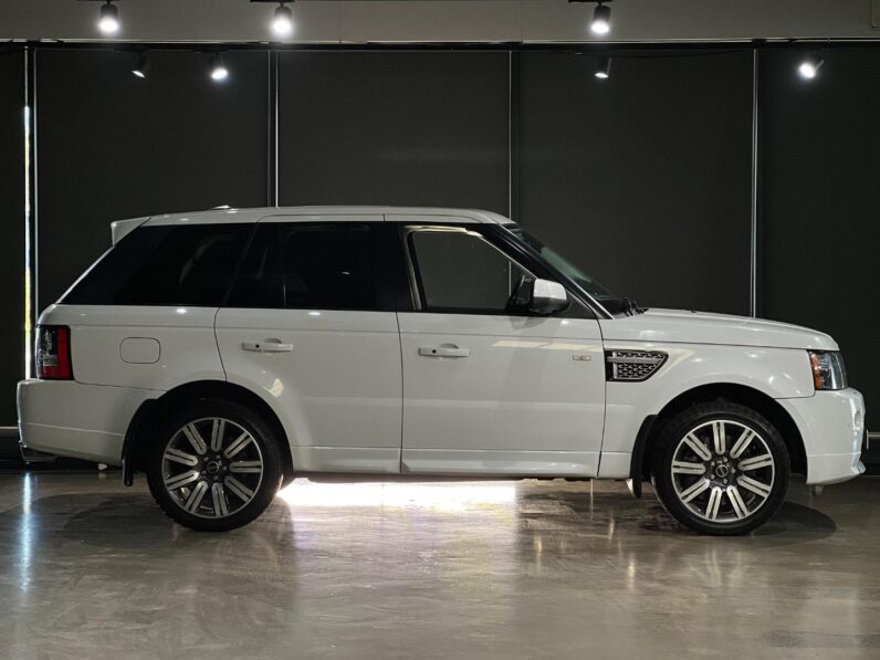
								2013 Land Rover Range Rover Sport Supercharged full									