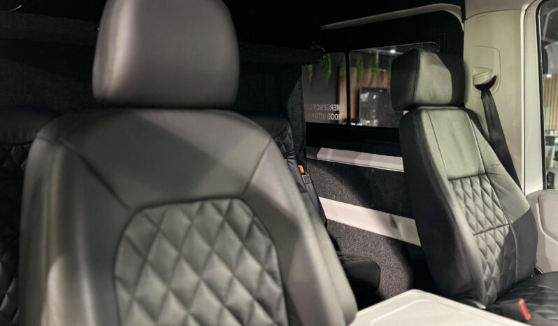 
								2023 Volkswagen Crafter 35 2.0TDI full									