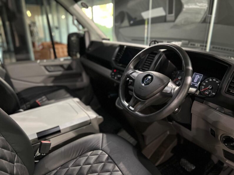 
								2023 Volkswagen Crafter 35 2.0TDI full									
