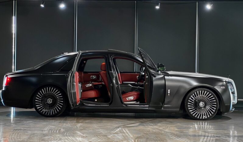 
								2016 Rolls-Royce Ghost 6.6L full									
