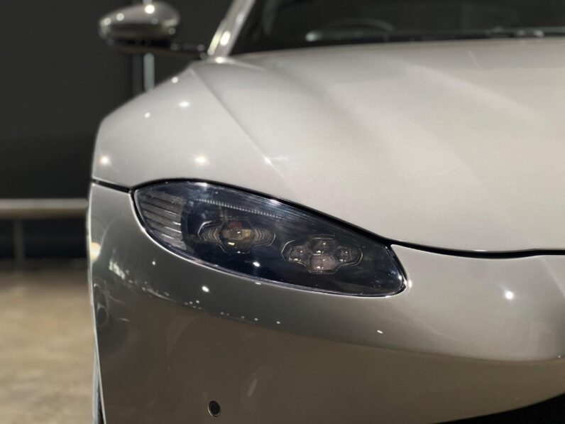 
								2019 Aston Martin Vantage V8 Coupe Auto full									
