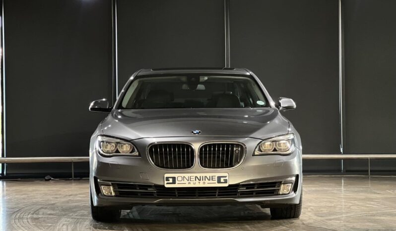 
								2012 BMW 7 Series 740i Innovations full									