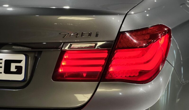 
								2012 BMW 7 Series 740i Innovations full									