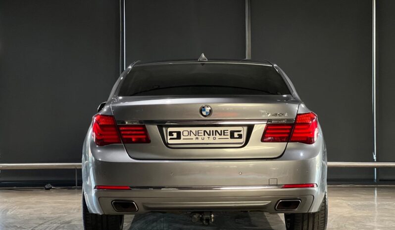 
								2012 BMW 7 Series 740i Innovations full									
