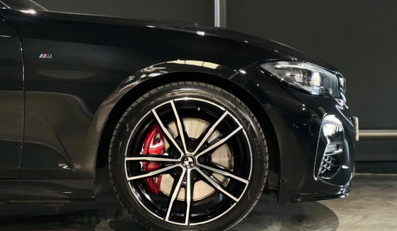
								2021 BMW 3 Series 320d Mzansi Edition full									