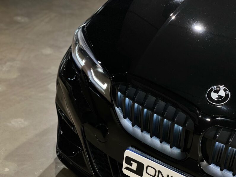 
								2021 BMW 3 Series 320d Mzansi Edition full									