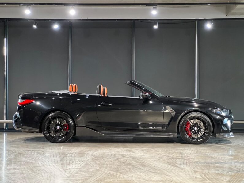 
								2023 BMW M4 Competition Convertible M xDrive full									
