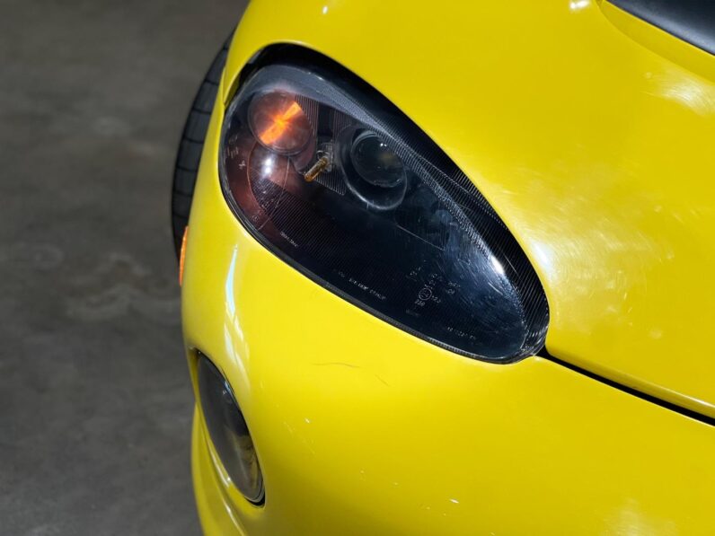 
								1996 Dodge Viper 8.0 full									