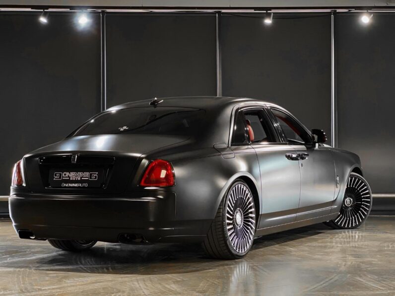 
								2016 Rolls-Royce Ghost 6.6L full									