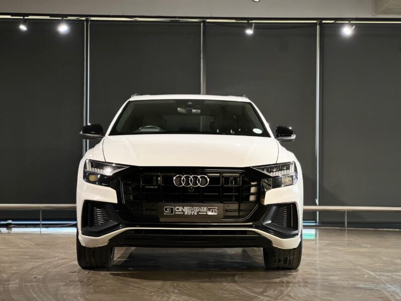 
								2020 Audi Q8 45TDI Quattro full									