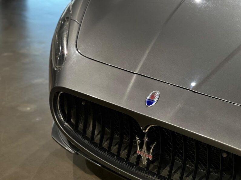 
								2012 Maserati GranTurismo GranTurismo full									