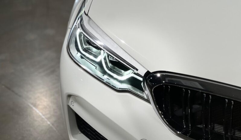 
								2018 BMW M5 Standard Edition full									