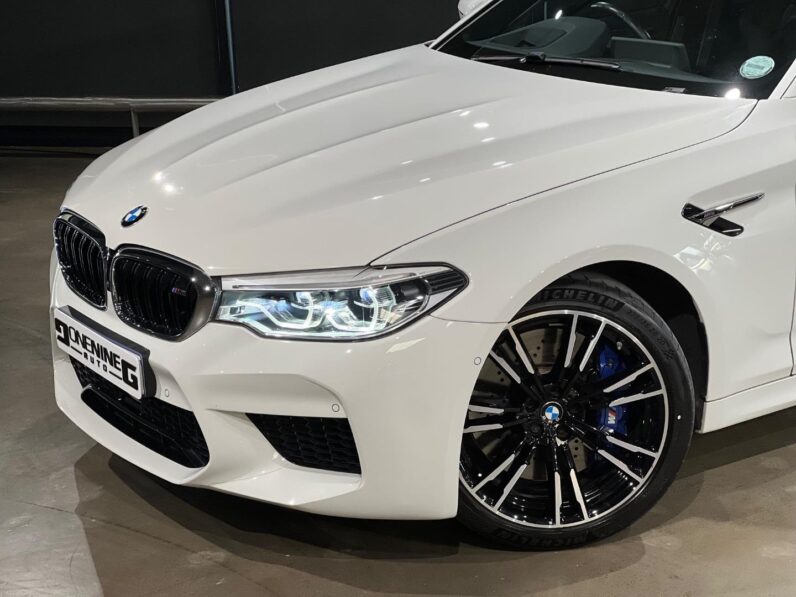 
								2018 BMW M5 Standard Edition full									