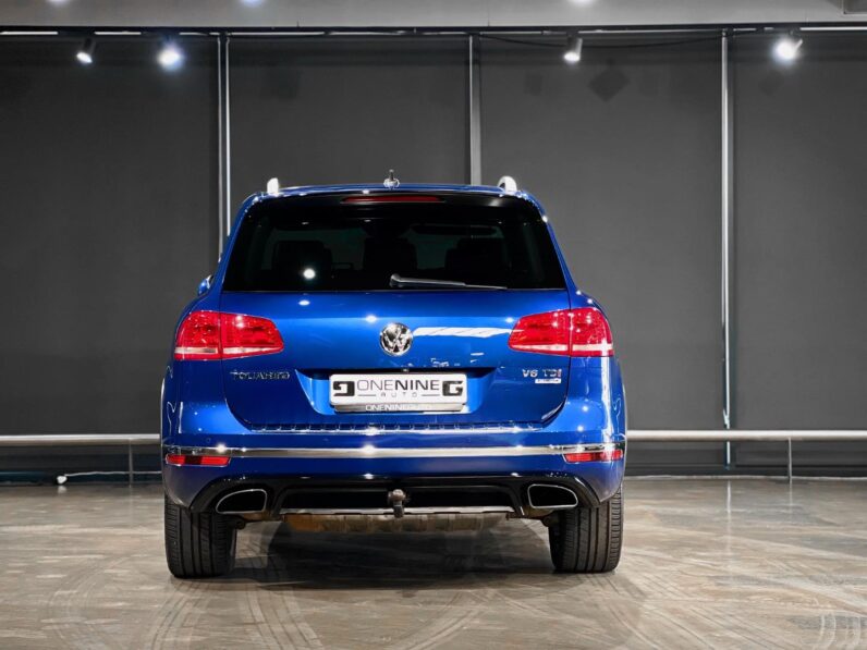 
								2017 Volkswagen Touareg V6 TDI Luxury full									