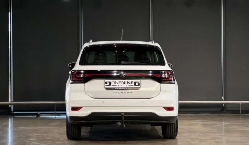 
								2021 Volkswagen T-Cross 1.0TSI 85kW Comfortline R-Line full									